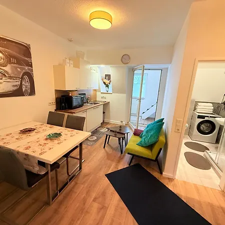 Monteurwohnung Oder Messewohnung Inklusive Fitness Appartamento Solingen