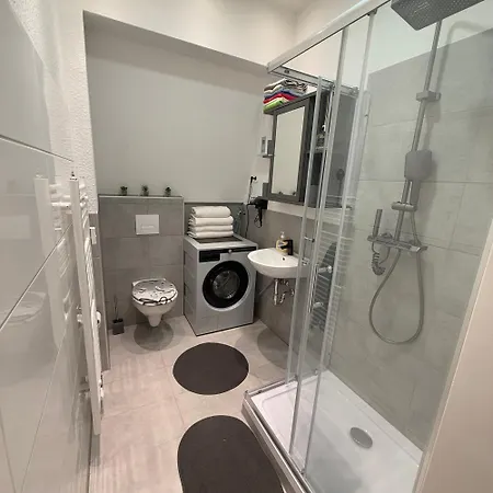 Monteurwohnung Oder Messewohnung Inklusive Fitness