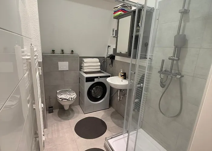 Monteurwohnung Oder Messewohnung Inklusive Fitness * Solingen